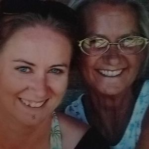 Meet your Posher, Mandy